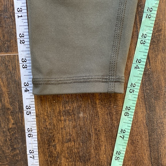 QUINCE Olive Green Ultra-Soft High-Rise Pocket Legging NWT Size Small - Picture 11 of 13